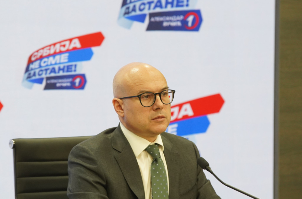 Održana tribina SNS u Apatinu; Vučević: Nikada nećete otcepiti Vojvodinu od Srbije