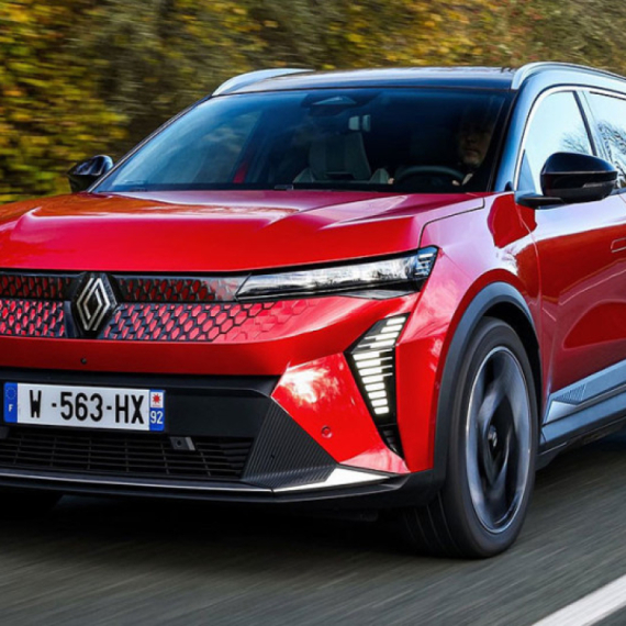 Auto godine 2024: Renault Scenic FOTO