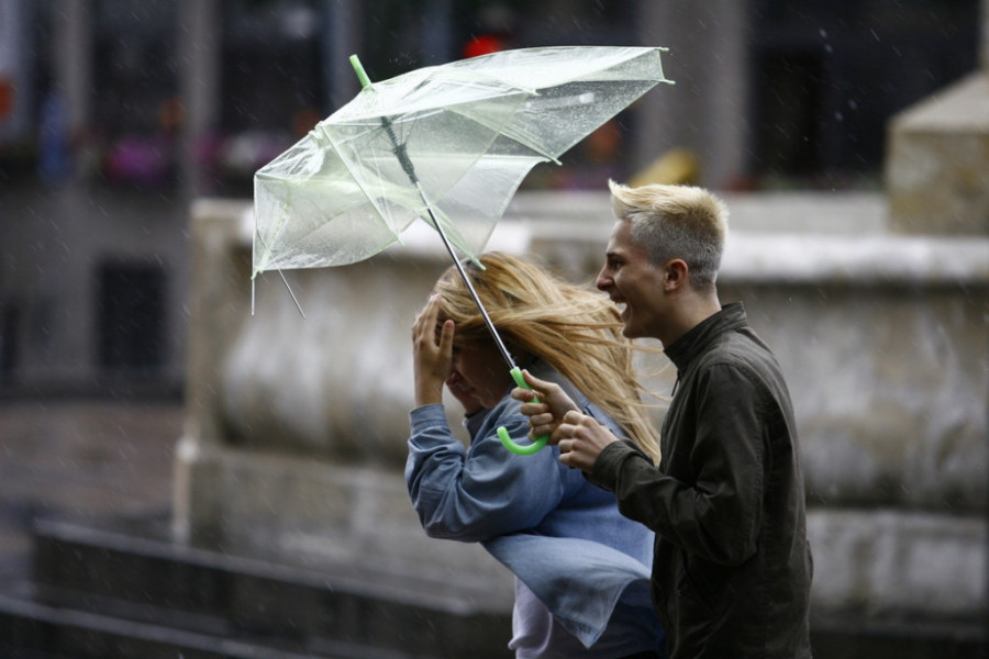 Spremite se: Pašće i do 25 centimetra snega