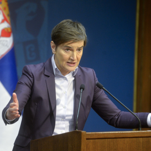 Brnabić: Postoji ogroman pritisak; Želimo da vidimo šta će reći Vučić