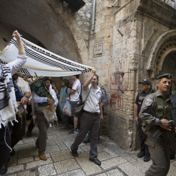 U Jerusalimu rastu tenzije pred Ramazan: Vernici ne znaju da li će moći do Brda hrama