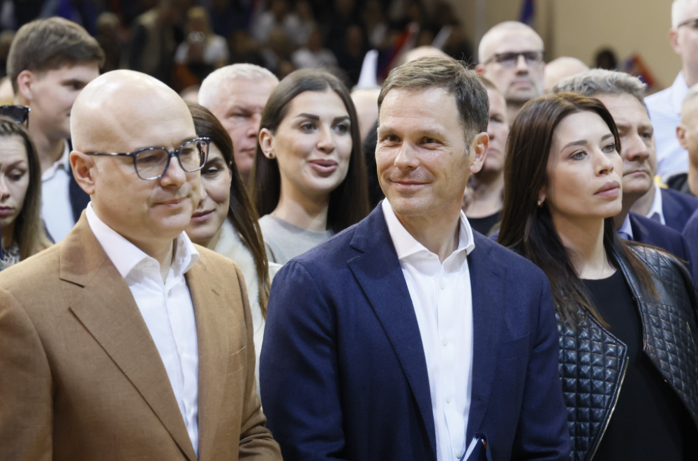 Održana sednica Gradskog odbora Srpske napredne stranke: "Idemo na nove izbore" FOTO