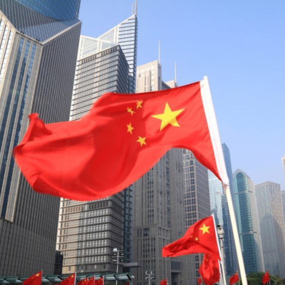 Peking se nada...