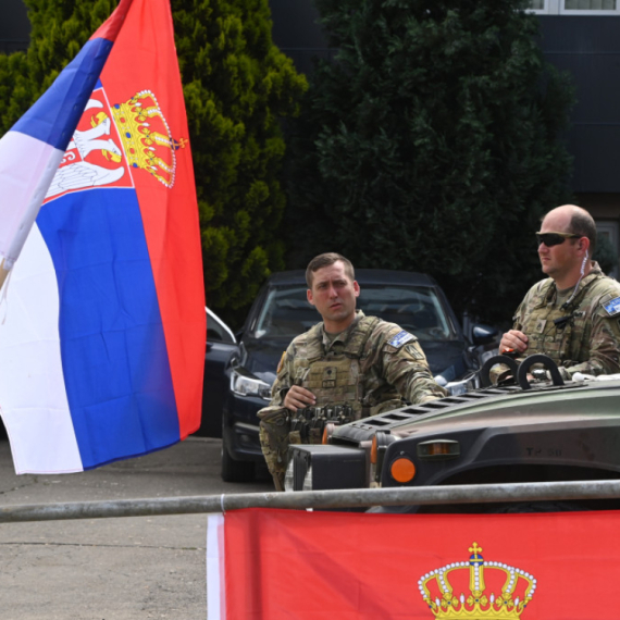 Odlukama Prištine najpogođeniji penzioneri VIDEO
