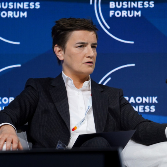 Brnabić na KBF: Srbija održala rast uprkos krizama i teškim okolnostima u svetu