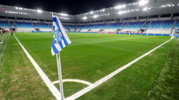 Najmoderniji hrvatski stadion se kruni – komadi betona otpadali tokom derbija VIDEO