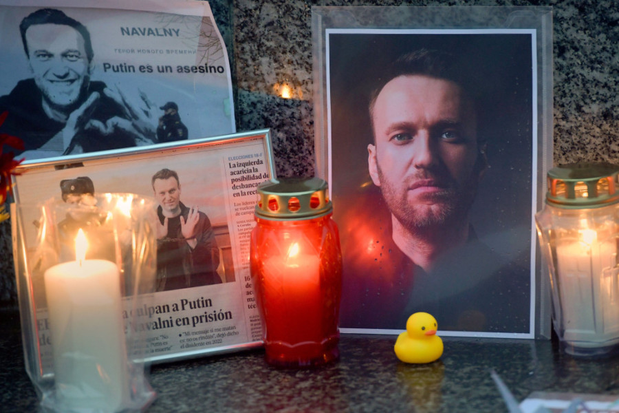 Colossal chaos in Moscow; Will they bring down Vladimir Putin?