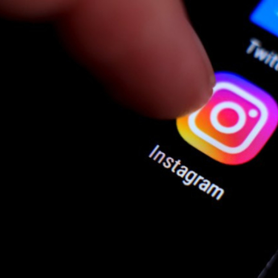 Instagram prati, pazite šta delite