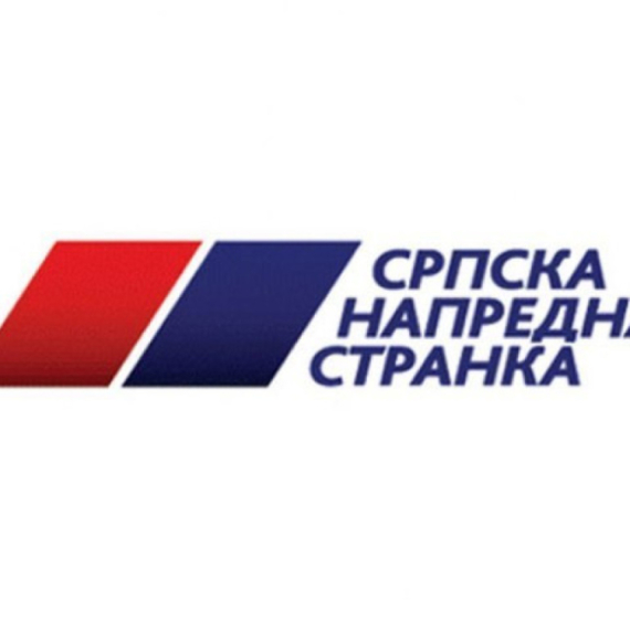 Raspad opozicije: Opoziciona odbornica "Građanina" iz Inđije napustila pokret zbog nasilja i prešla u SNS