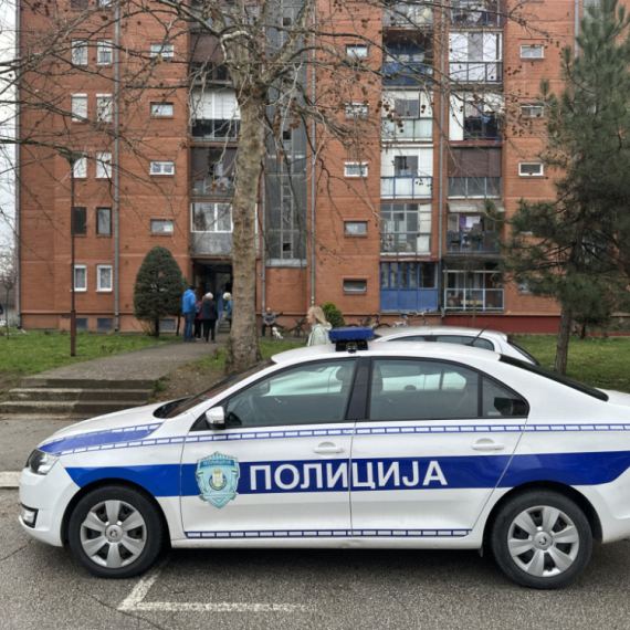 Jutro nakon požara u Čačku: Stanari se nisu vratili u domove, stanovi natopljeni vodom FOTO
