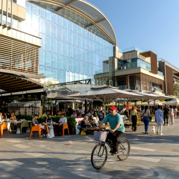 Prvi Festival cveća u Galeriji