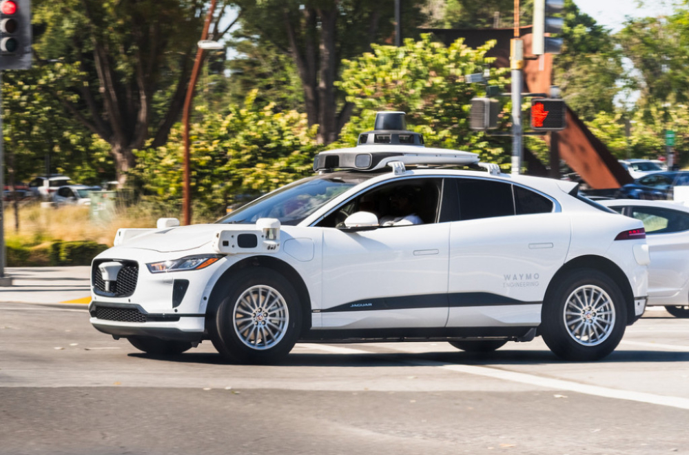 Robotaksiji blokirali saobraćaj u San Francisku
