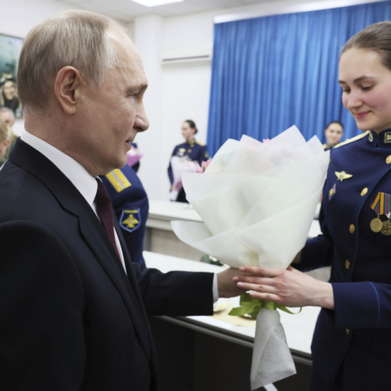 "Emotivni" Putin