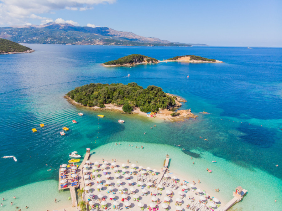 Ovo je konkurencija Hrvatskoj? Cene niže, ali nisu svi zadovoljni: More neuporedivo, hrana lošija
