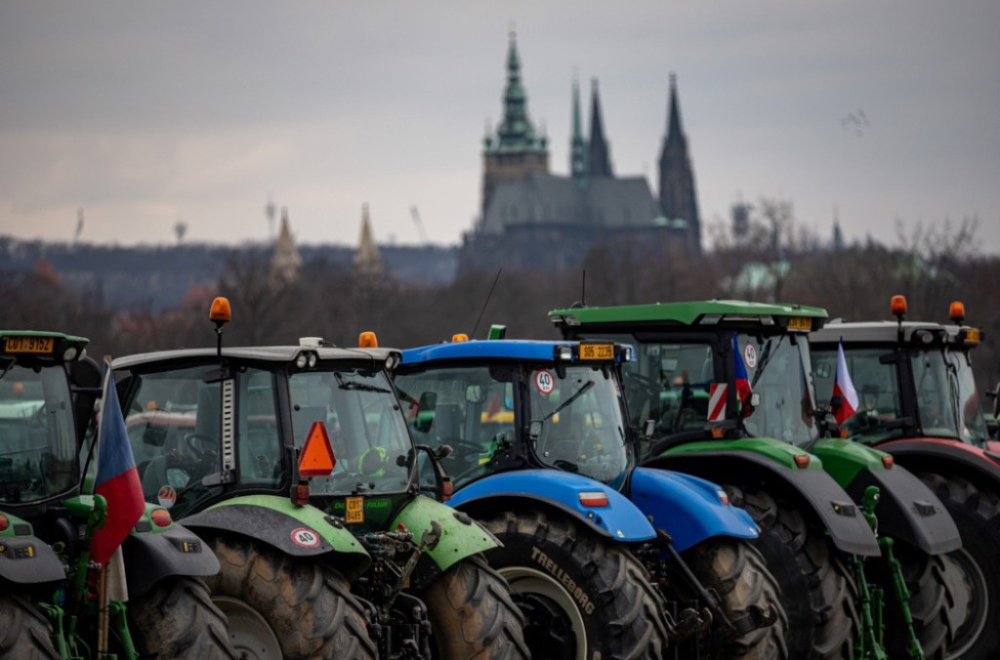 Blokirana prestonica: Češki farmeri tražili ostavke FOTO/VIDEO