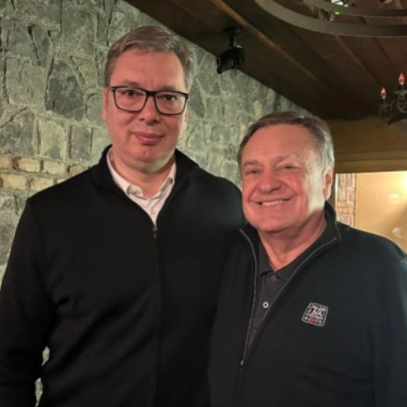 Vučić u Sloveniji sa gradonačelnikom Ljubljane: "Posebna tema bila je Expo 2027" FOTO