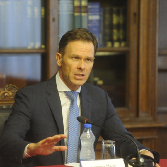 Mali odgovorio Šoškiću: "Nekada je Srbija imala dvocifrenu inflaciju; Plata od 1.000 evra misaona imenica"