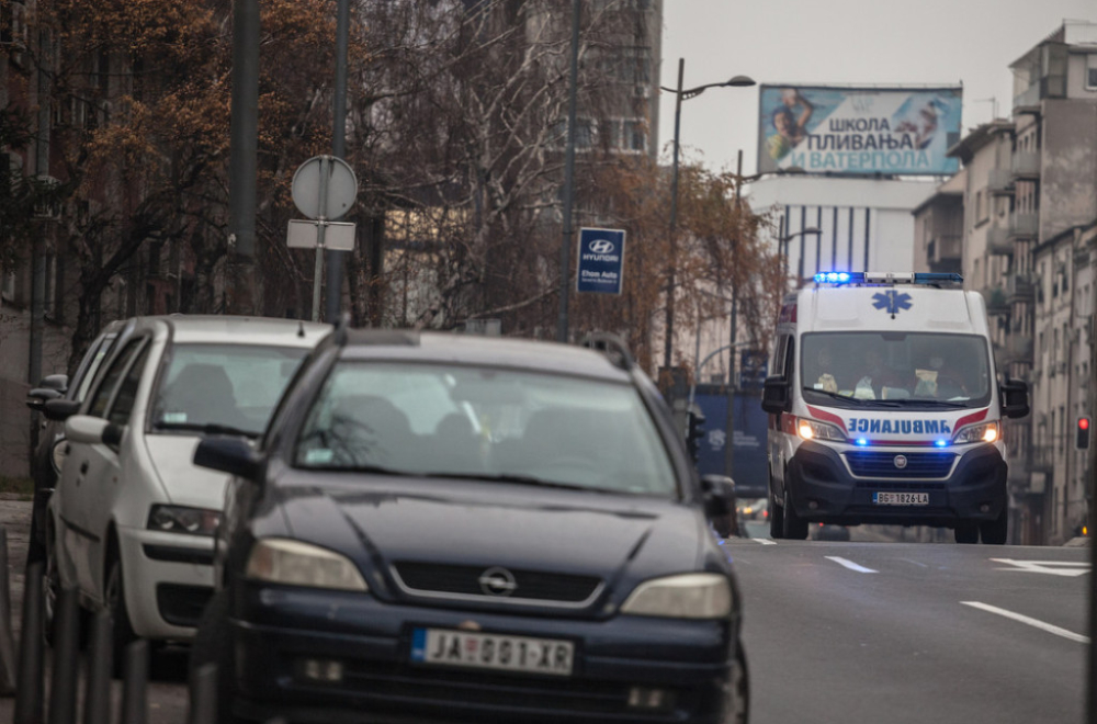U dva udesa u Beogradu povređene četiri osobe
