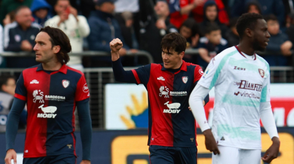 Bornmut se spasao protiv "fenjeraša" u 93' – Luton do boda u 96'