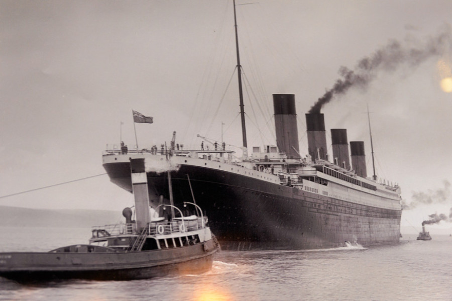 A symbol of an era is decaying: The legendary wreck on the brink of disappearance