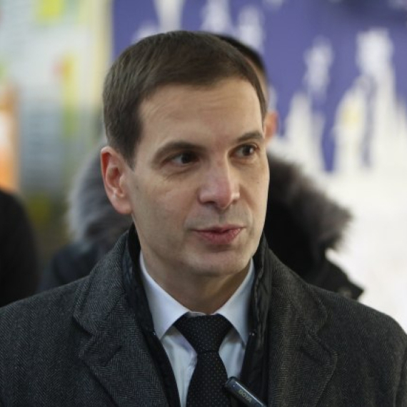 Mediji: Miloš Jovanović ni reči o Gruhonjićevom secesionizmu i mržnji prema Srbima