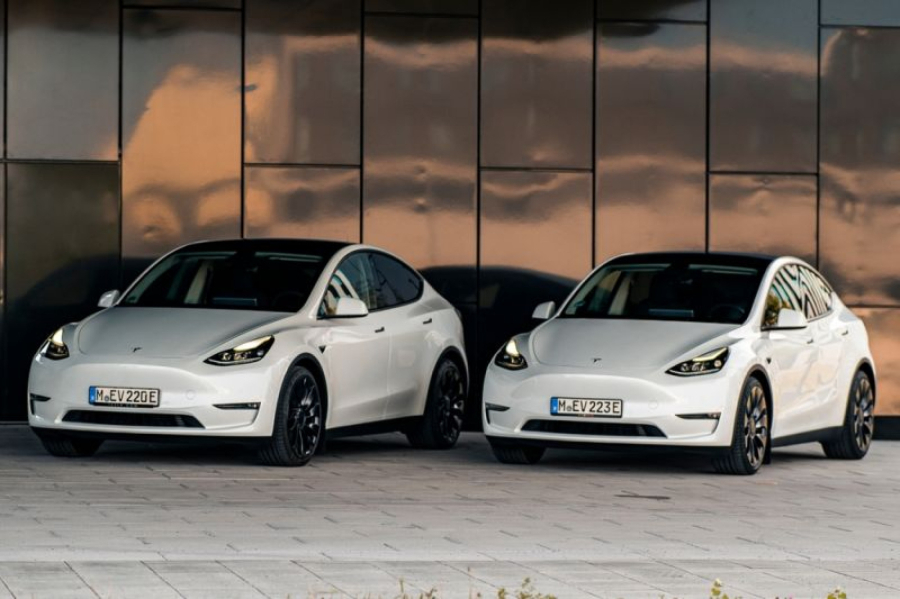 Tesla u novom problemu: Kupci otkrili prevaru sa kilometražom