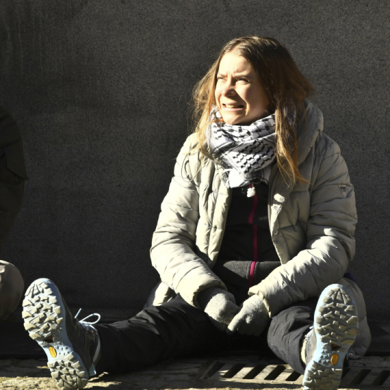 Uhapšena Greta Tunberg