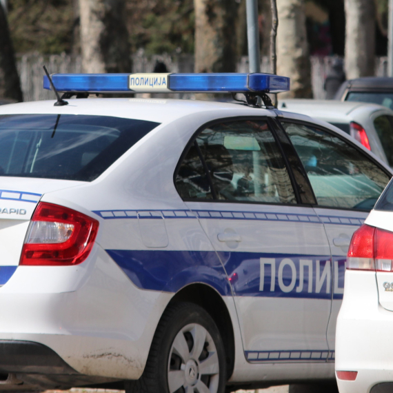 Velika akcija srpske policije: Uhapšeno devet osoba, među njima i policajci