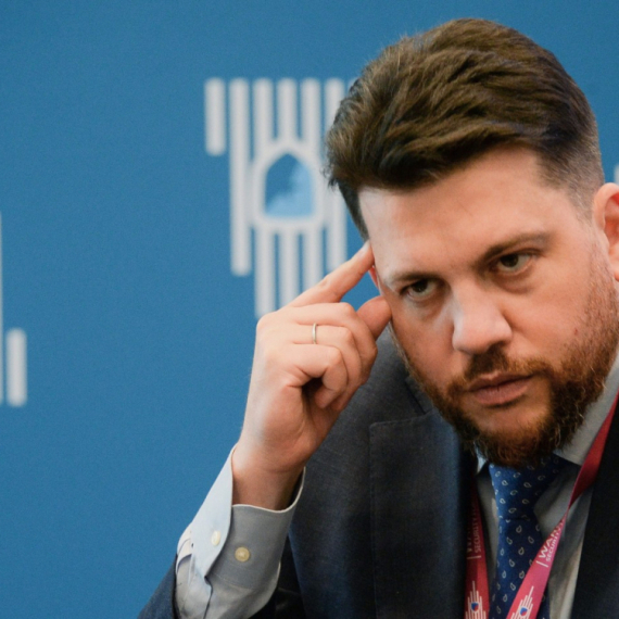 Pomoćnik Alekseja Navaljnog napadnut čekićem u Litvaniji