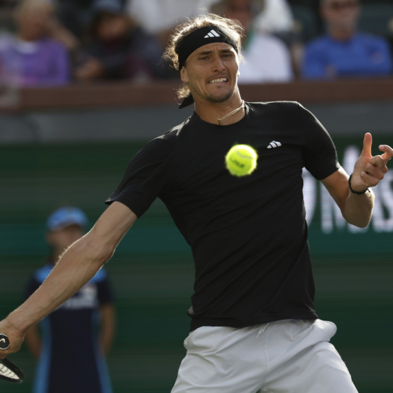 Zverev se mučio, pa posle preokreta zakazao duel sa Alkarasom