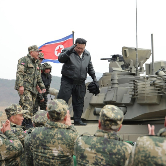 Nova provokacija? Kim u "najmoćnijem tenku na svetu"