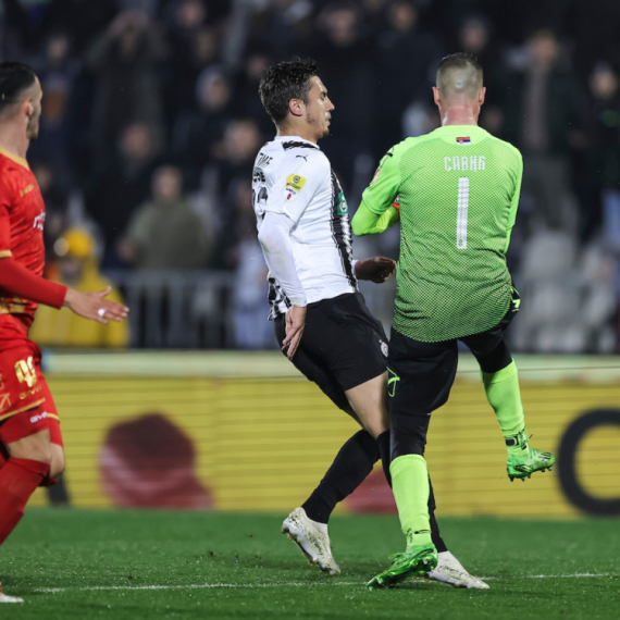 "Ne može nikako da bude penal za Partizan" VIDEO