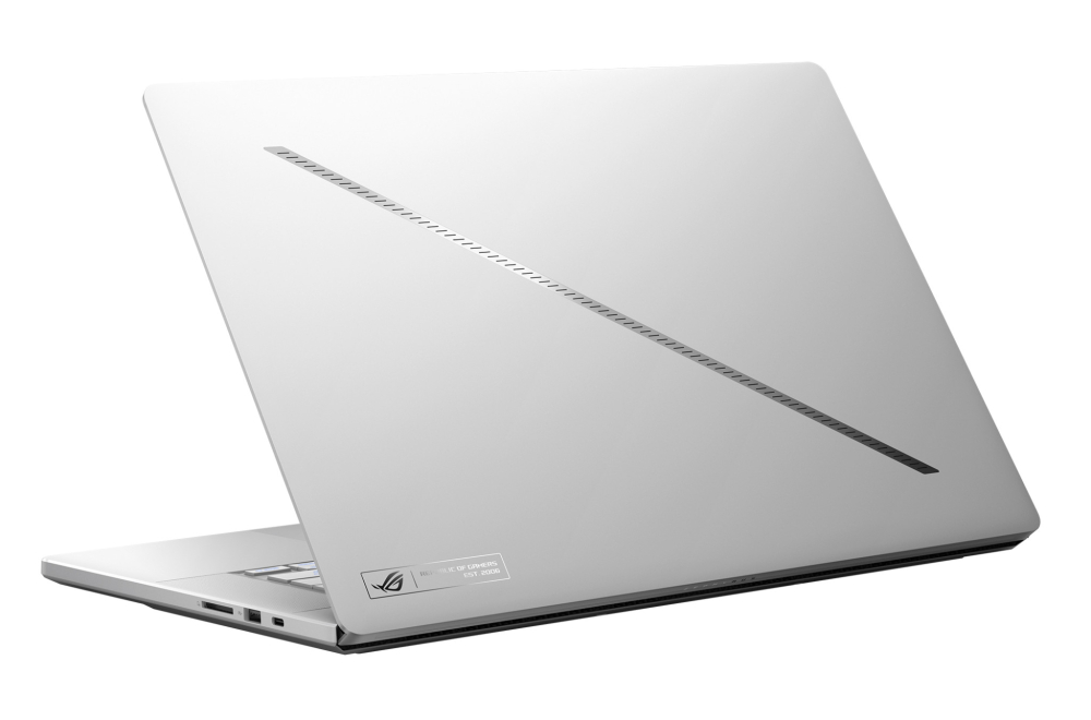 I lepotan i zver – gejmerski laptop koji je osvojio svet