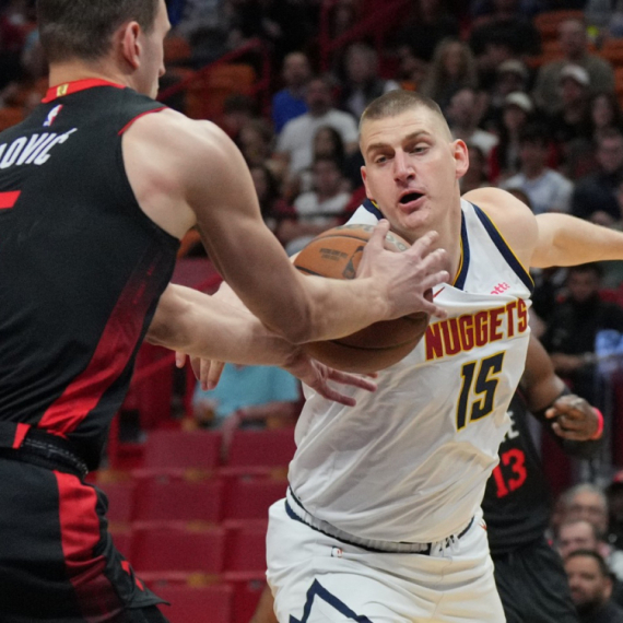 Jokić i Jović slavili posle meča na Floridi VIDEO