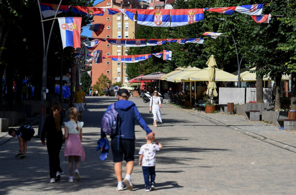 Ambasador EU: Zabrana dinara ozbiljno uticala na Srbe na KiM, hitno rešiti to pitanje