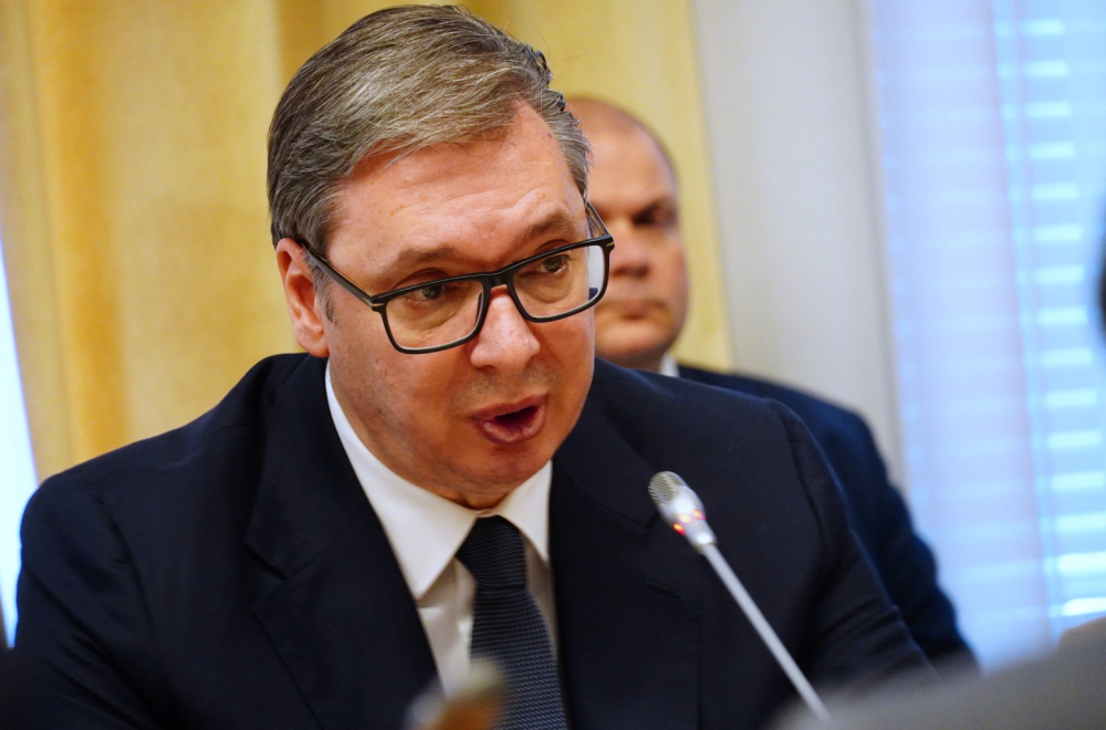 Vučić: Ceo svet skoči da brani Ukrajinu, a kada Srbiji otimaju deo teritorije, onda ništa