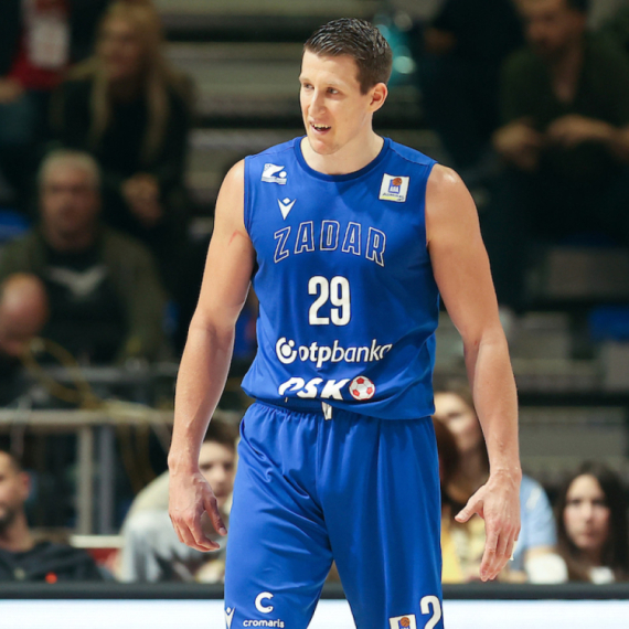 MVP napustio Zadar – Valensija zvanično predstavila Božića