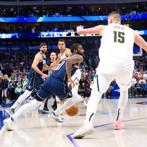 Denver oštećen – Irving gazio liniju pre koša odluke? VIDEO