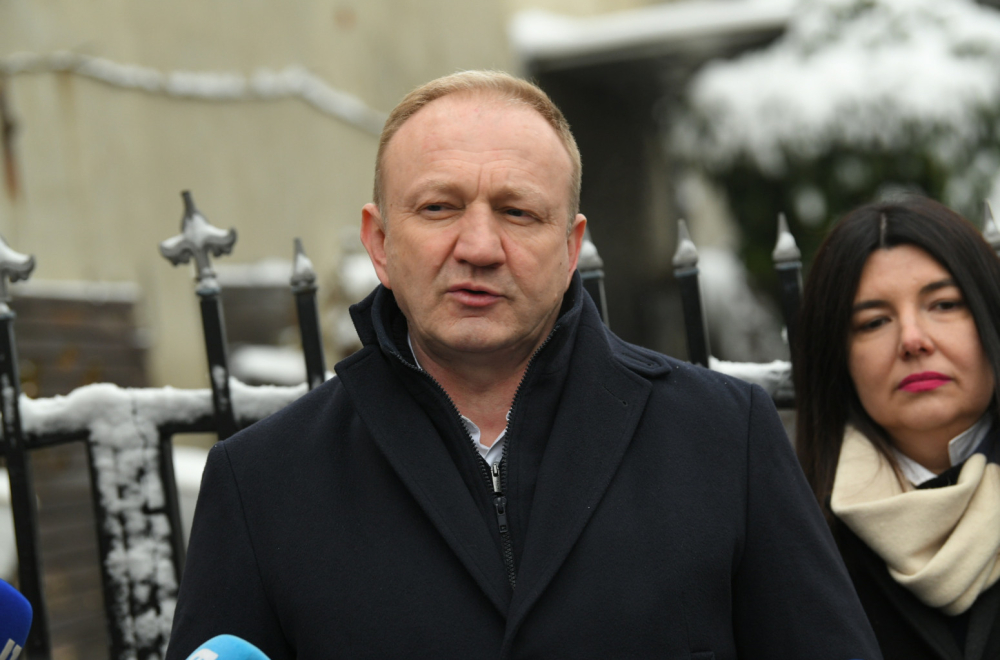 Đilas preuzeo kontrolu nad protestom; Advokat lažnih ekologa poručuje: Svi moramo da stanemo iza njega FOTO