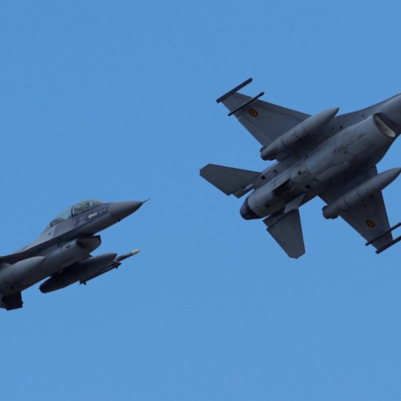 NATO zemlja digla avione; Stižu Rusi?