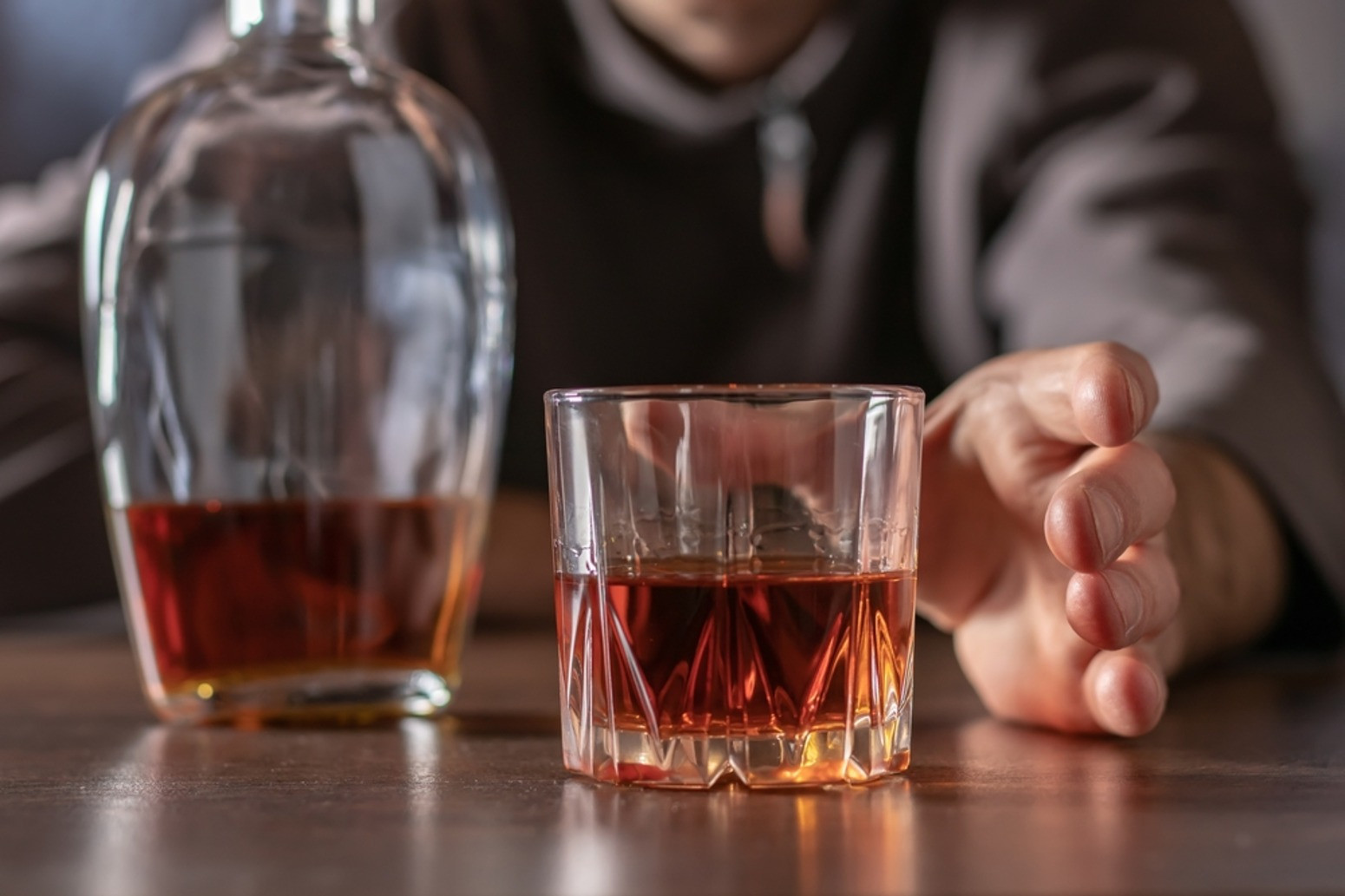 Lažni alkohol odnosi živote: Za mesec i po dana umrlo 37 ljudi
