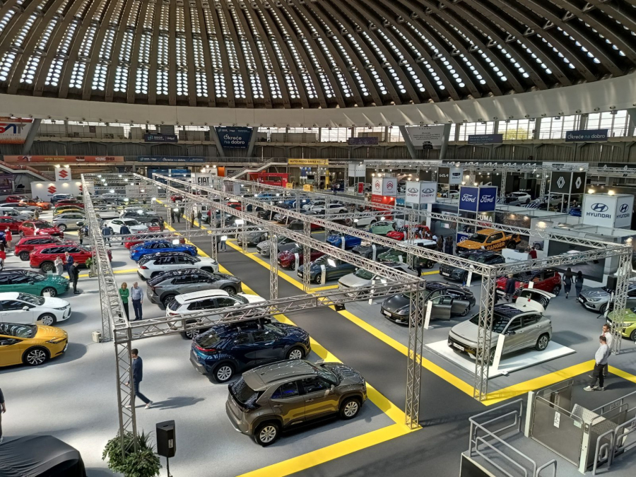 Sajam automobila za 7 dana posetilo 112.000 ljudi