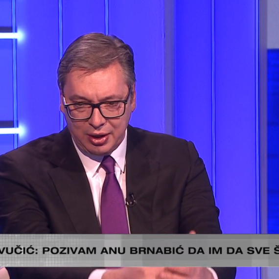 Vučić o krađi i gađanju toalet papirom: "I oni znaju koliko su uprskali"