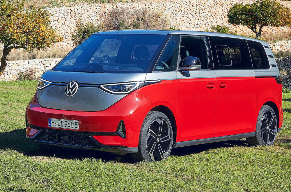 "Deda" mu je bio miljenik hipika i terorista, a najnoviji VW kombi je snagator na struju