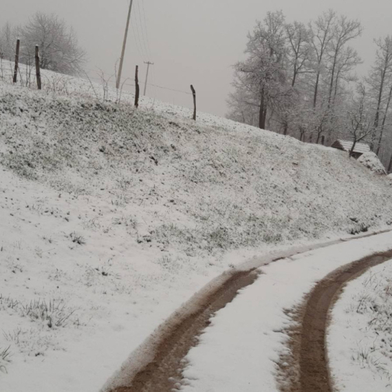 Temperature drop: Snow in April?