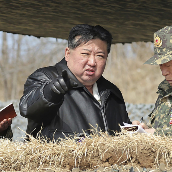 Kim Džong Un dobio pesmu