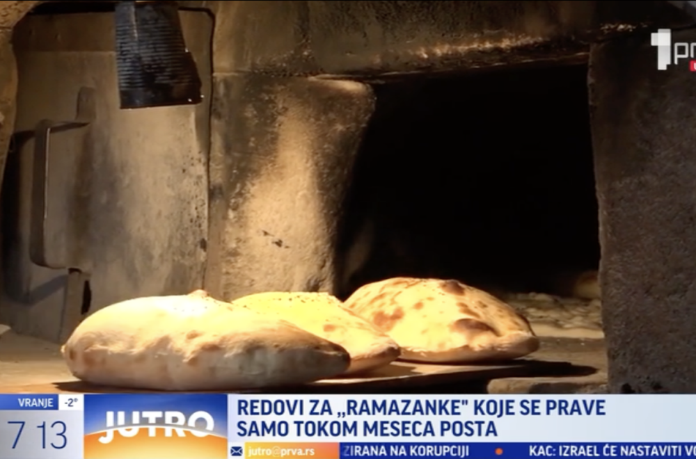 Redovi za "Ramazanke" koje se prave samo tokom meseca posta VIDEO
