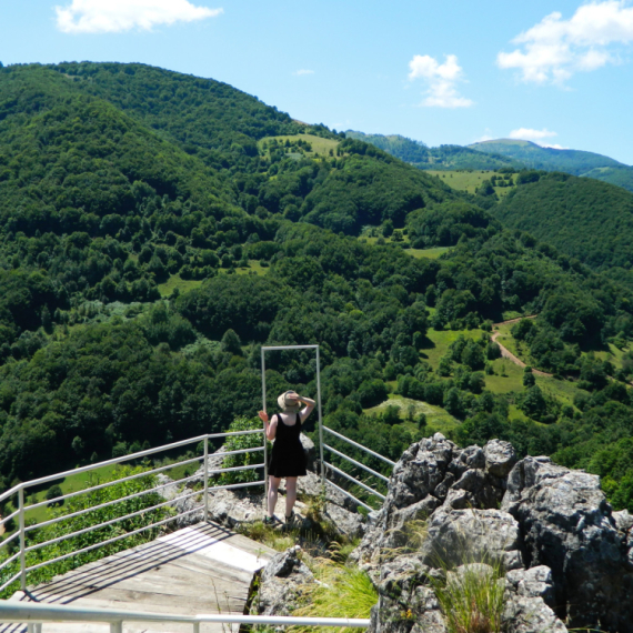 Noćenje za 1.000 dinara, tretmani od 300: Ovo su tri najjeftinije banje u Srbiji FOTO