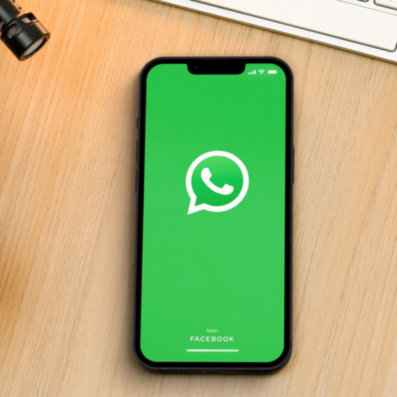 WhatsApp se žali: "Rusi su nas usporili"