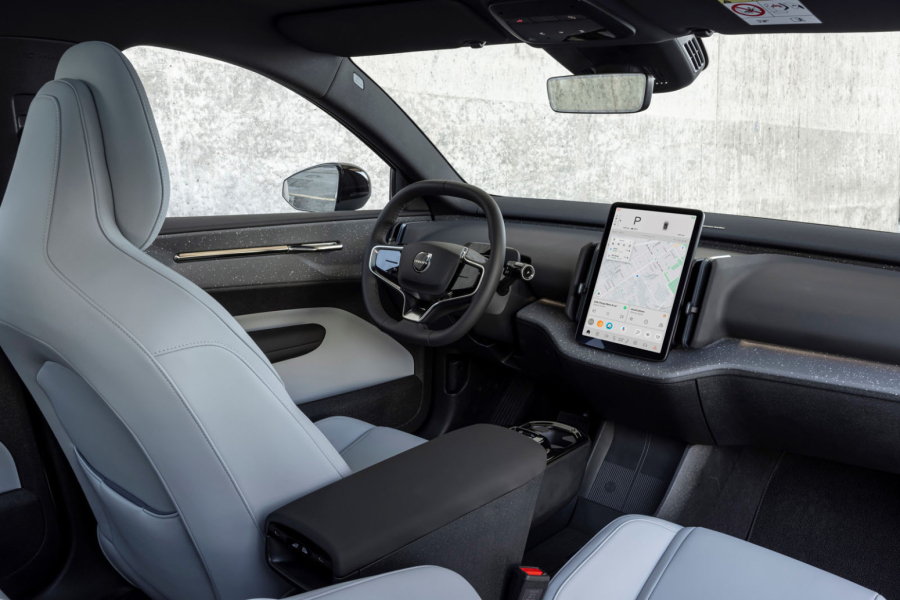 Prva vožnja: Volvo EX30 – malo telo za velike promene